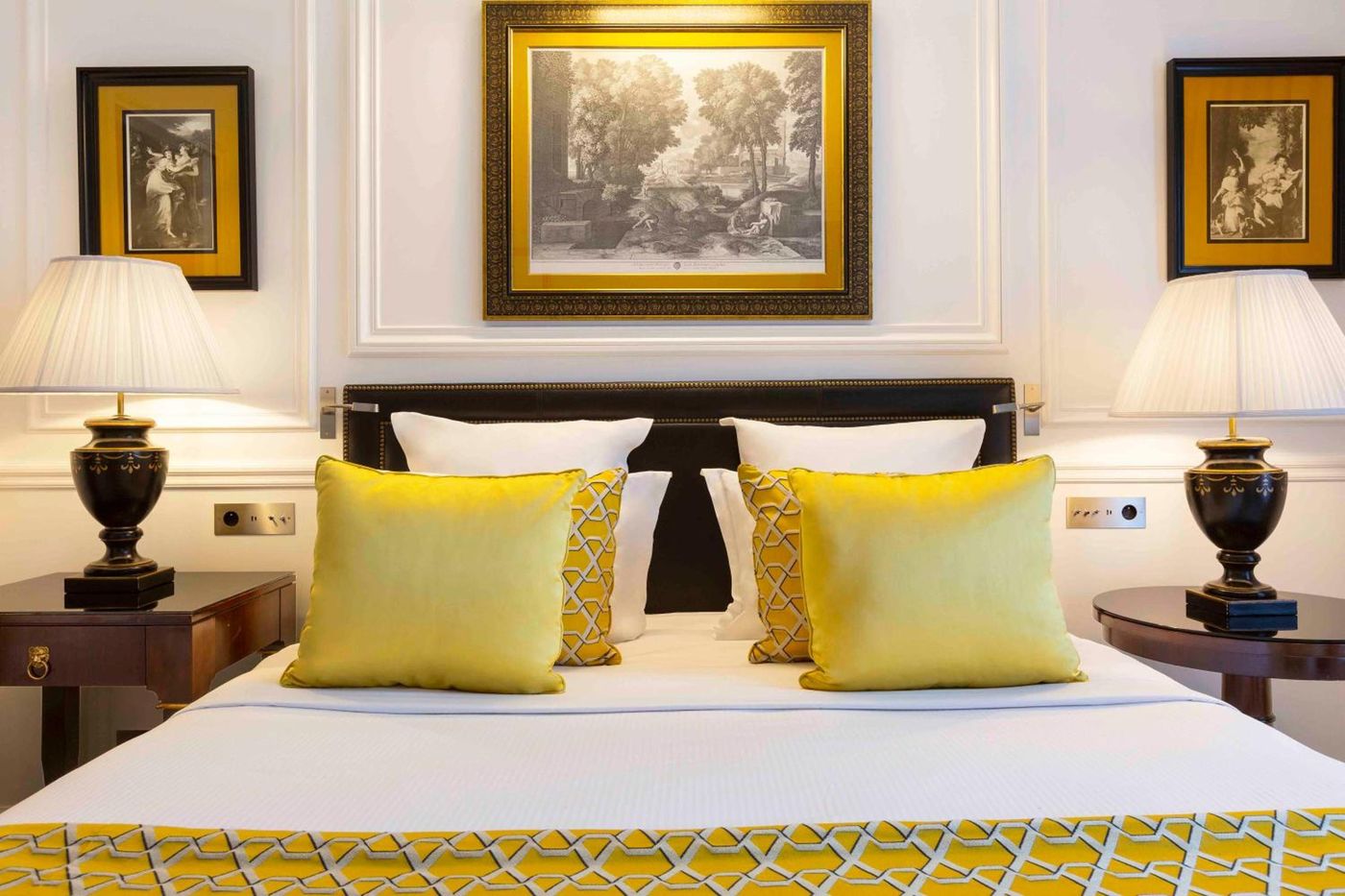 Hotel-Francois-1er-General-view-25