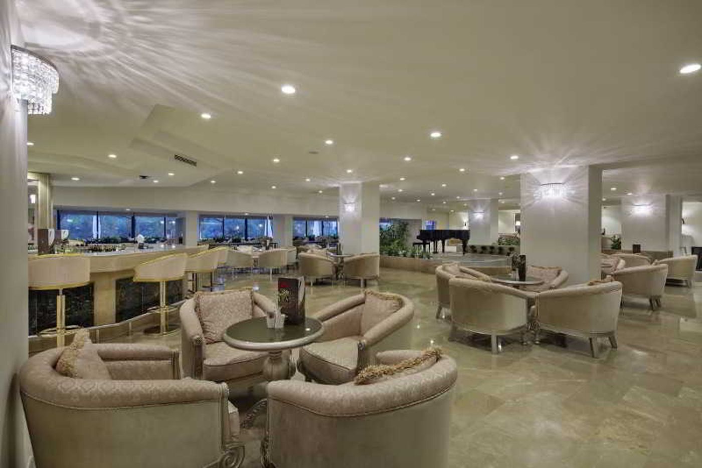 Bellis-Deluxe-Hotel-Bar-43