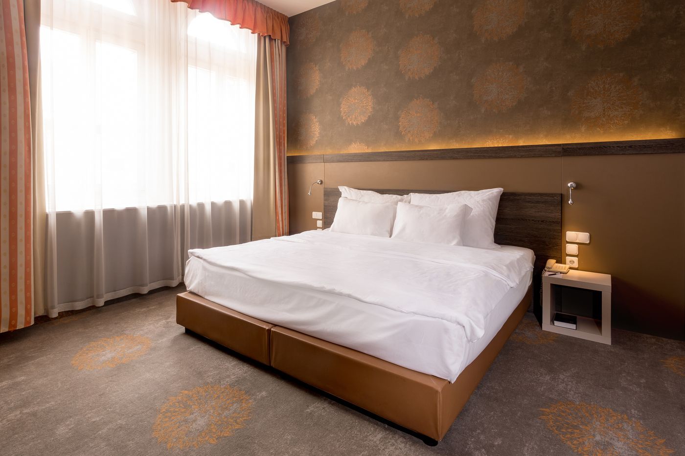 Hotel-Museum-Budapest-Room-36