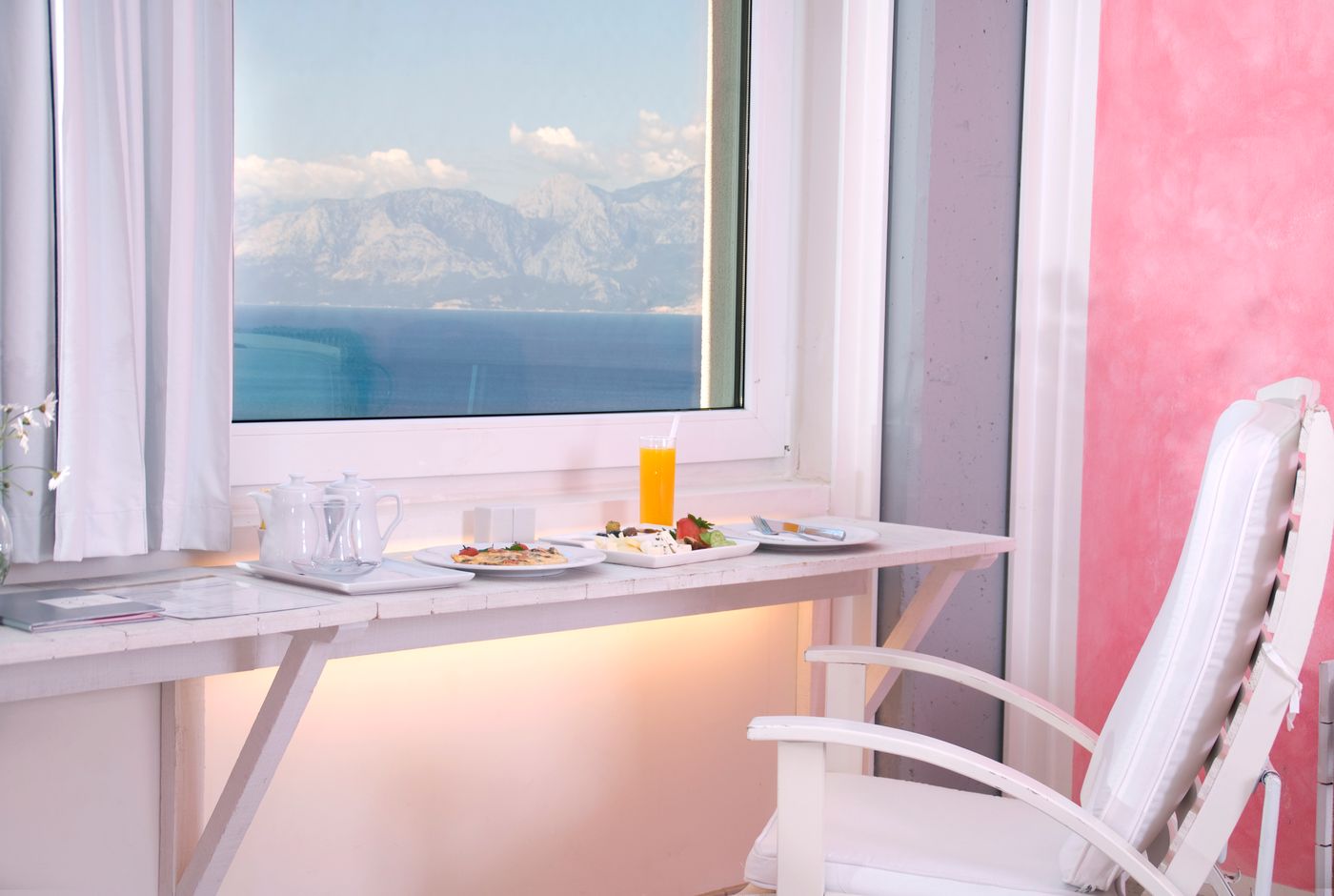 The-Marmara-Antalya-Room-17