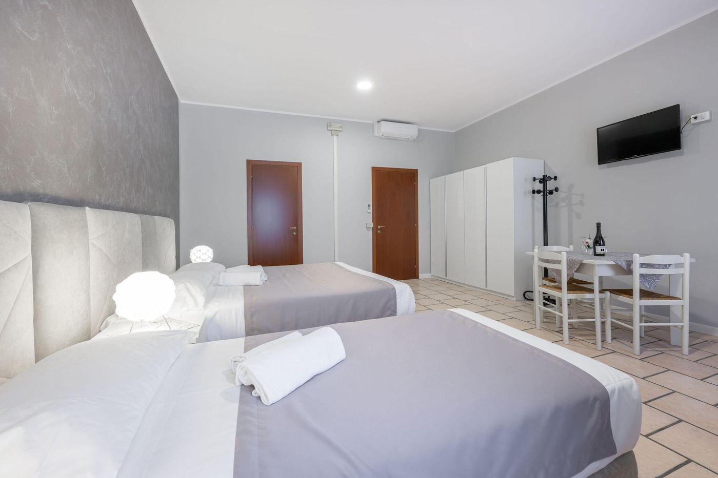 Affittacamere Berzi-Italy-TRIESTE-Room-10