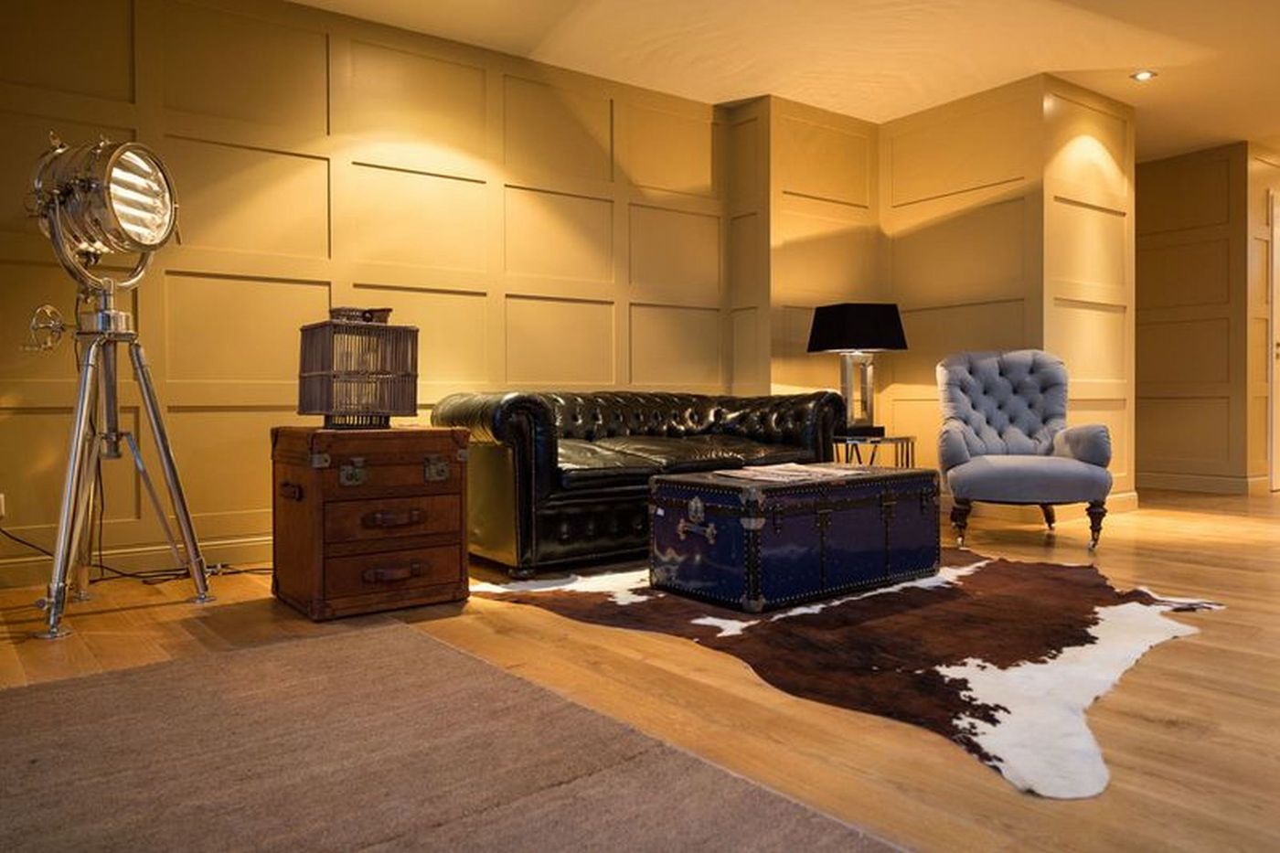 Mondrian-Suites-Hotel-Berlin-Checkpoint-Charlie-Lobby-10