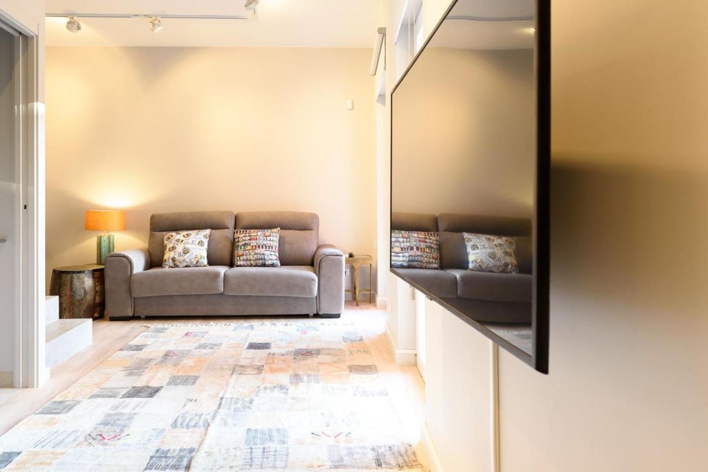 Sitio-dos-Cavaleiros-Apartments-Lobby-35