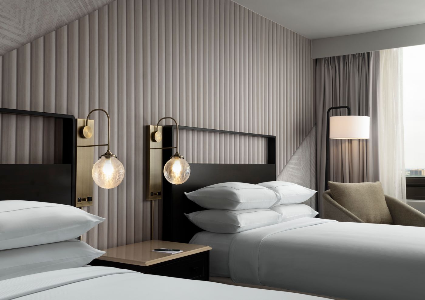 Hotel-Fera-Anaheim--a-DoubleTree-by-Hilto-Room-31