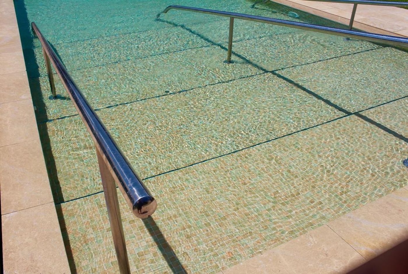 URH-Moli-del-Mig-Pool-32