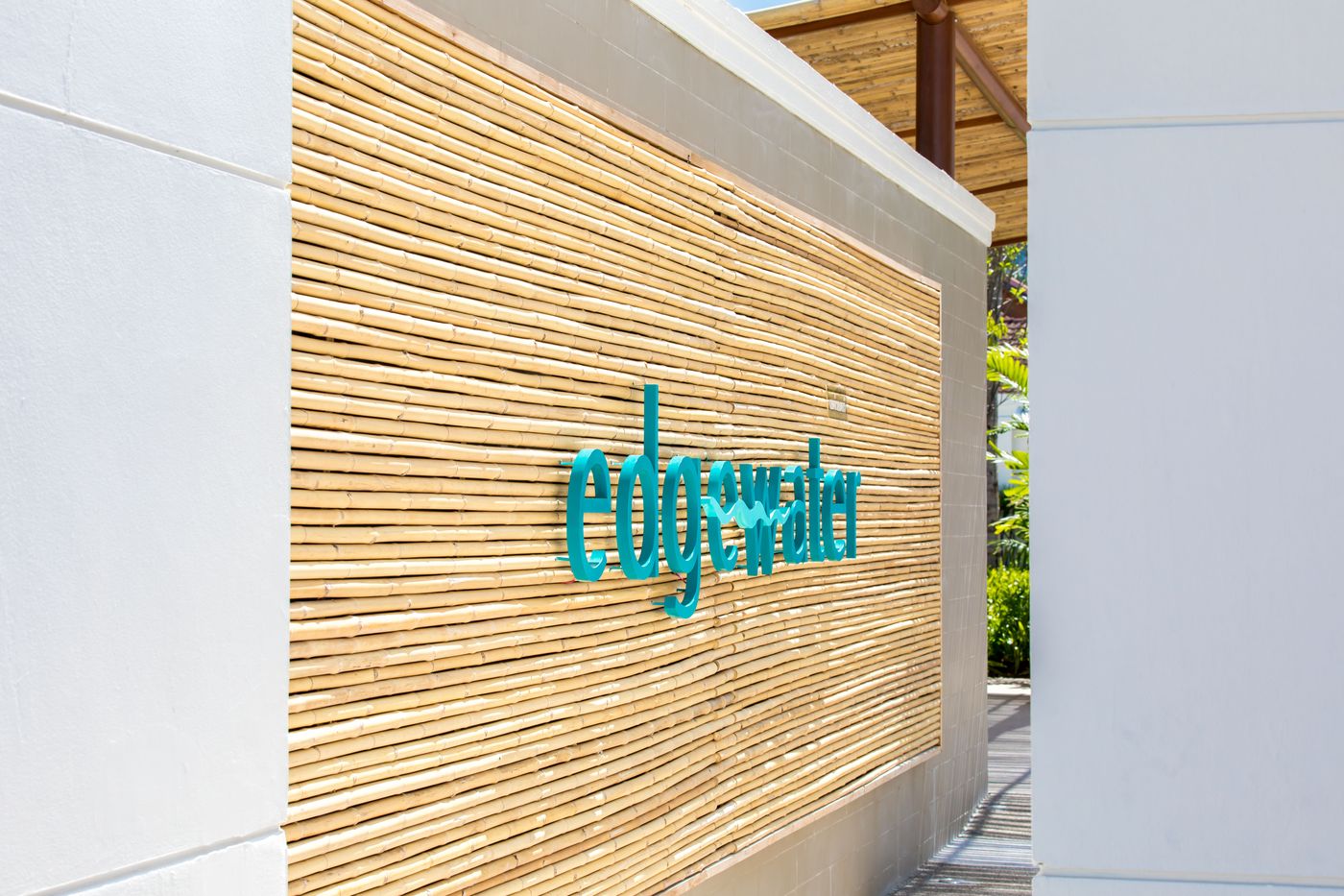 Outrigger-Koh-Samui-Beach-Resort-Restaurant-16