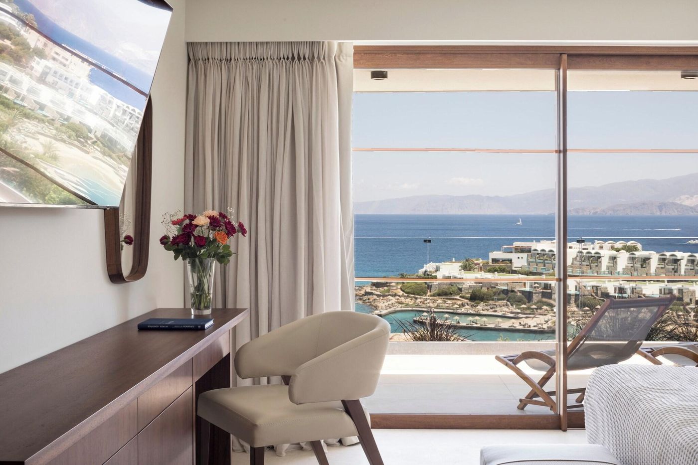 Porto-Elounda-Golf---Spa-Resort-Room-32