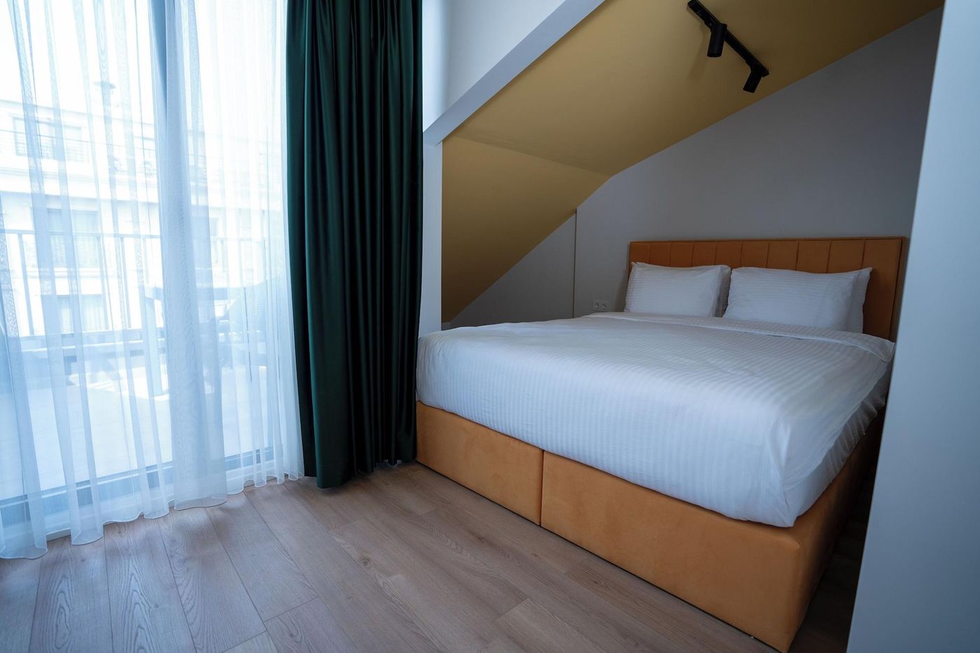 Bird-Nest-Suites-Room-46