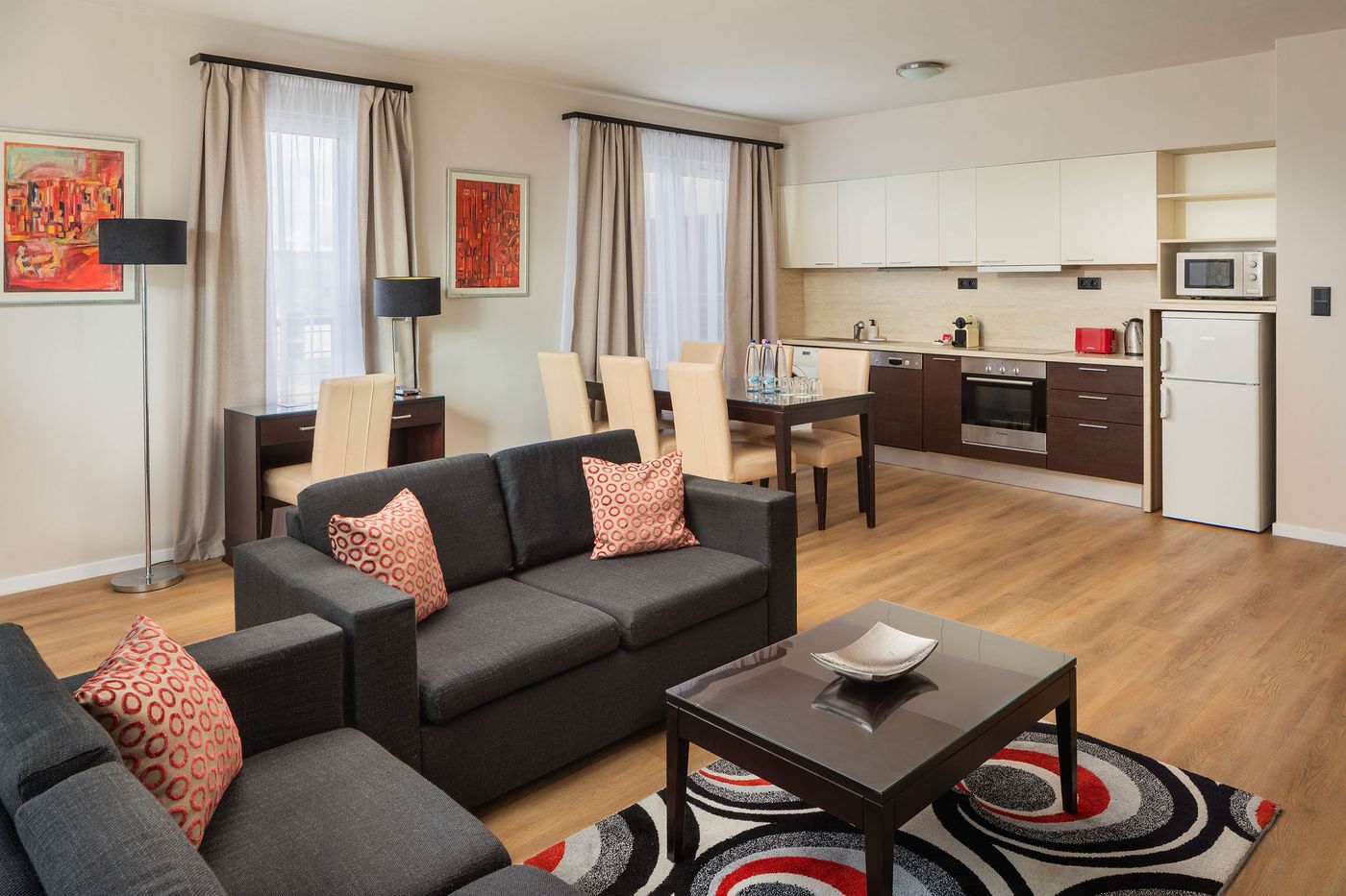 Escala-Hotel---Suites-Room-6