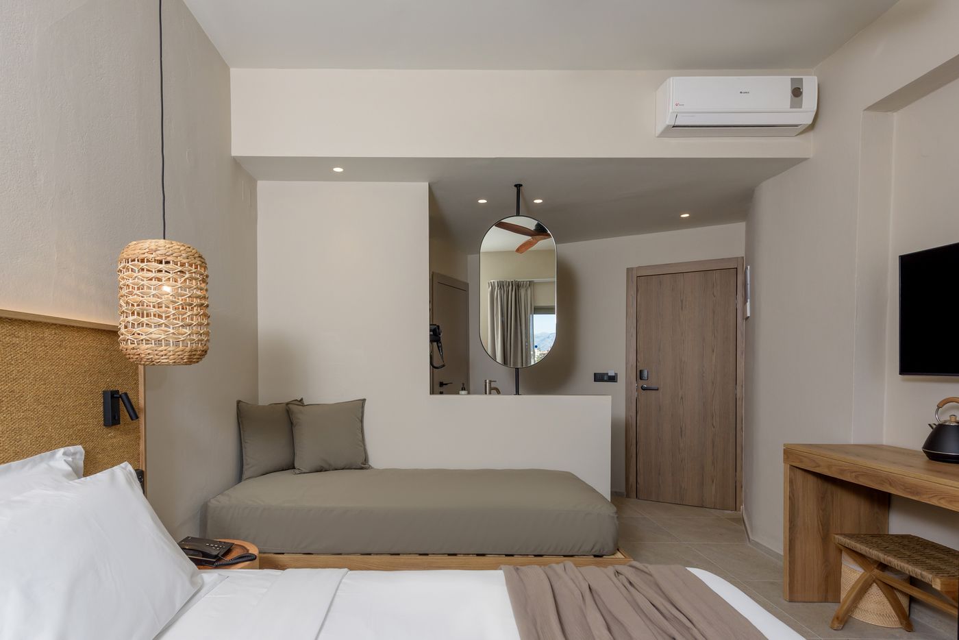 New - Zeus Hotels Neptuno Beach