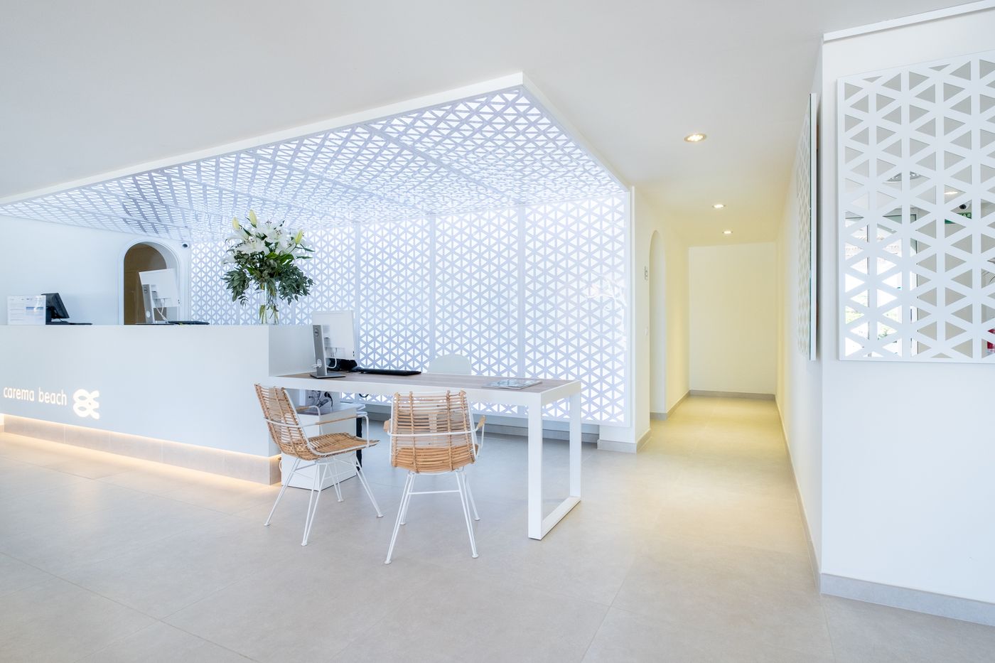 Carema-Beach-Menorca-Sports-and-Entertainment-46