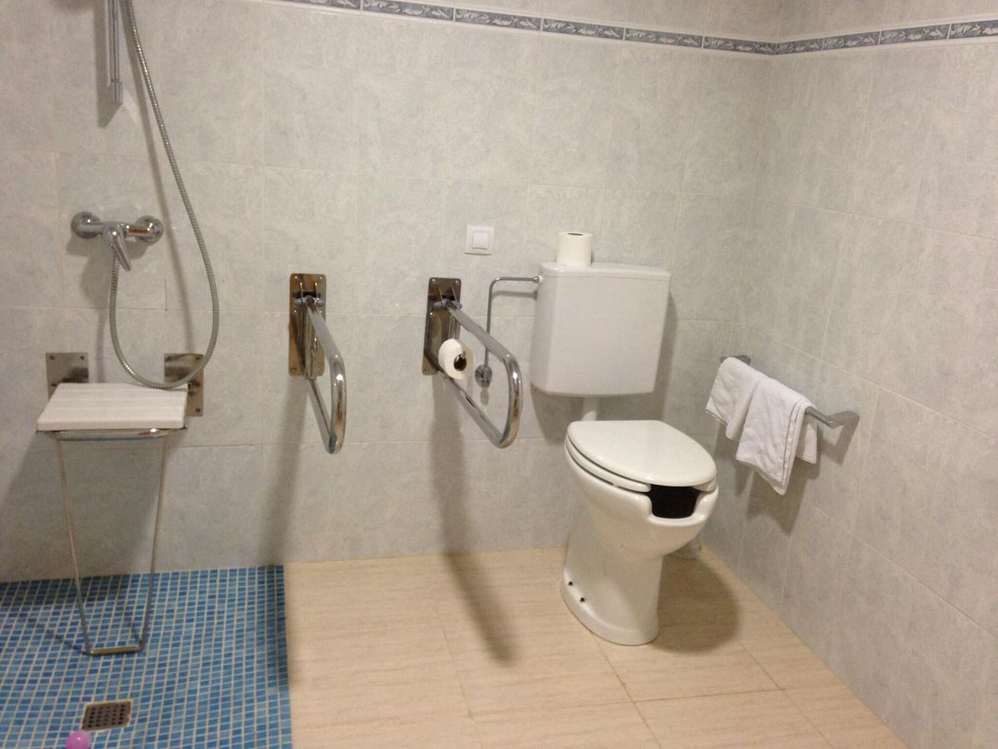 Bahia-de-San-Antonio-Room-37