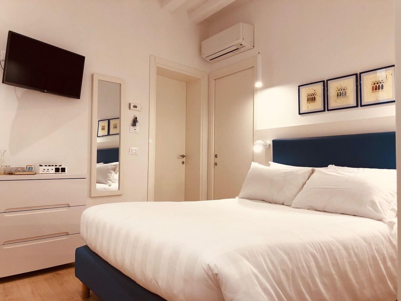 San-Marco-Design-Suites-Room-12