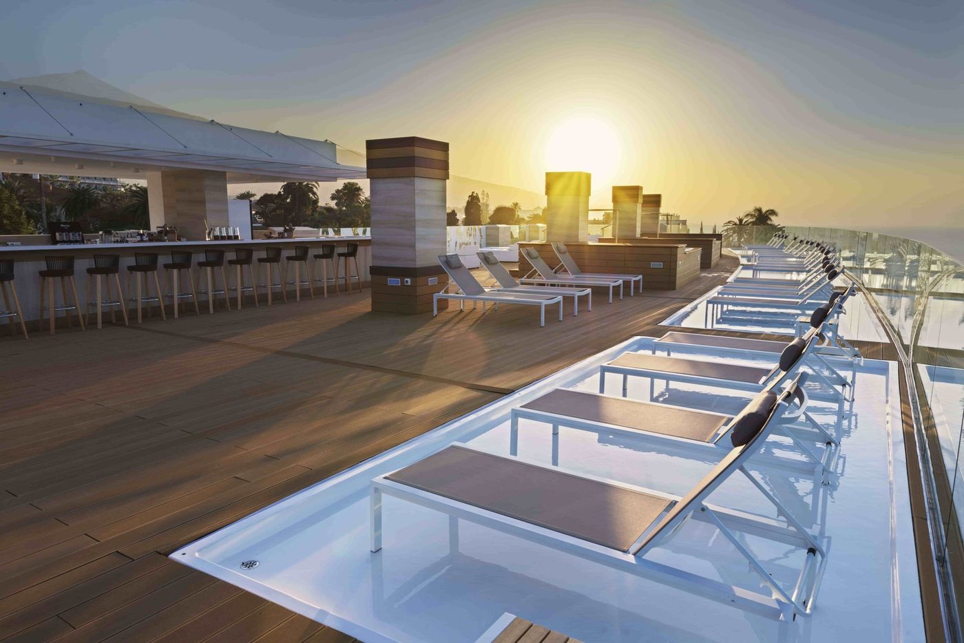 Atlantic Mirage Suites & Spa - Adults Only