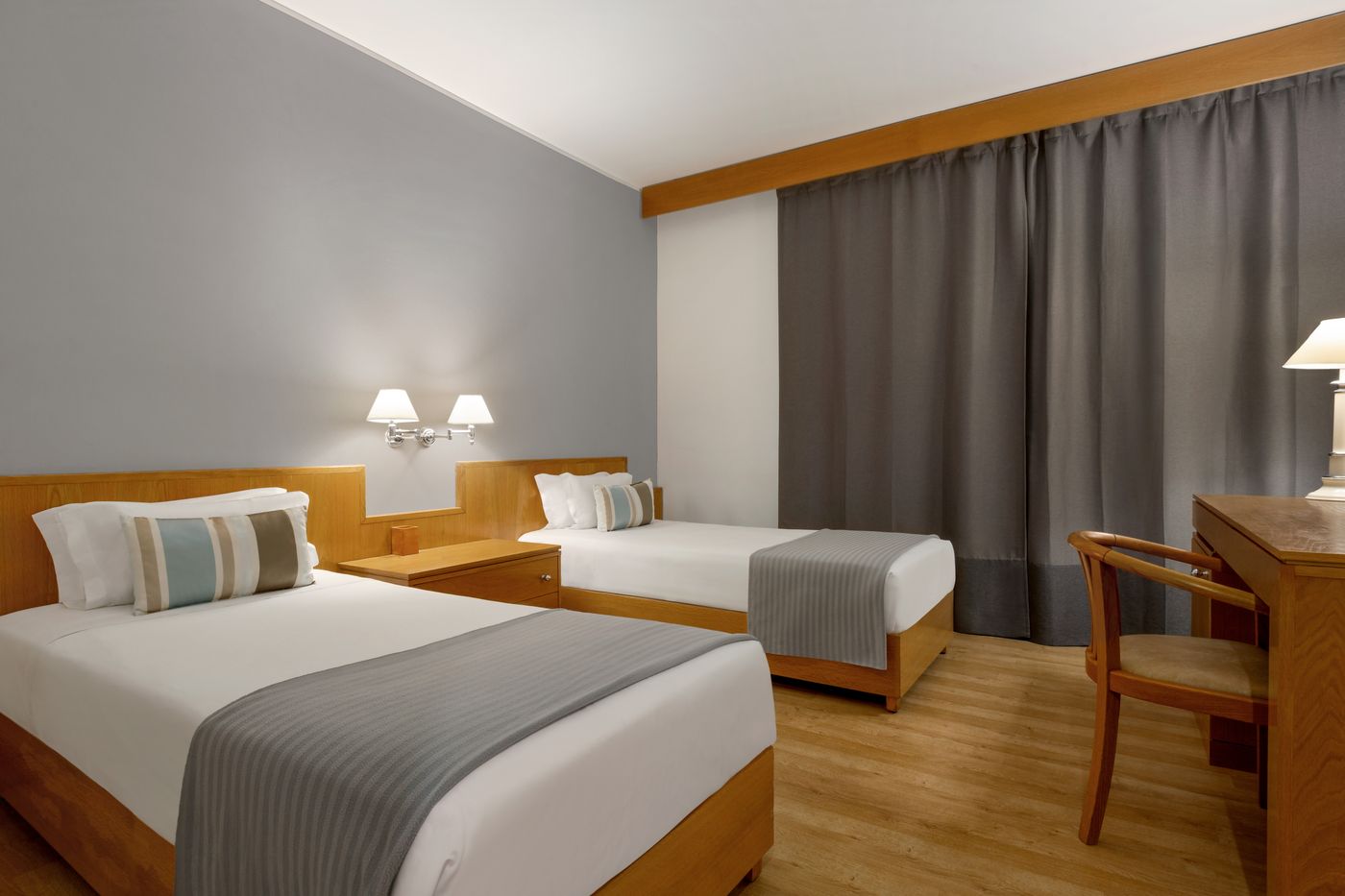 TRYP-Montijo-Parque-Hotel-Room-5