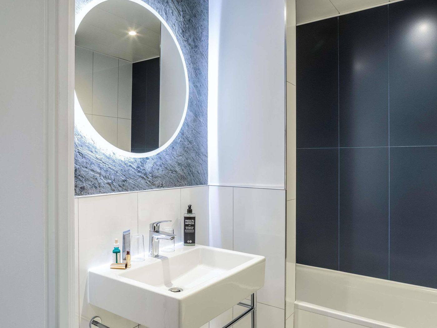 ibis-Styles-Paris-Mairie-de-Montreuil-Room-39