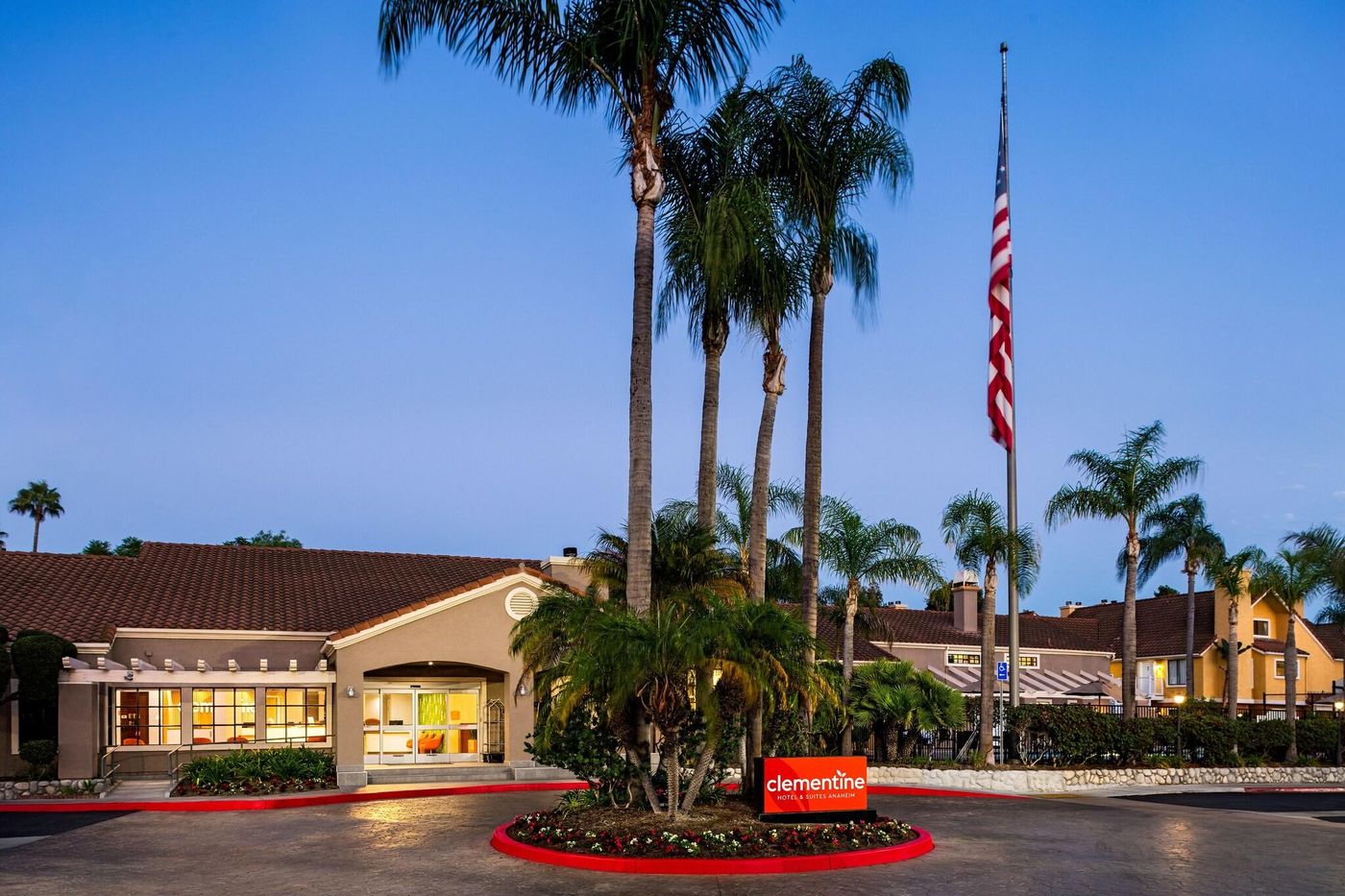 Clementine-Hotel---Suites-Anaheim-General-view-37