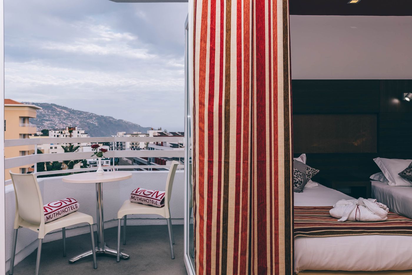 Muthu-Raga-Madeira-Hotel-Room-12