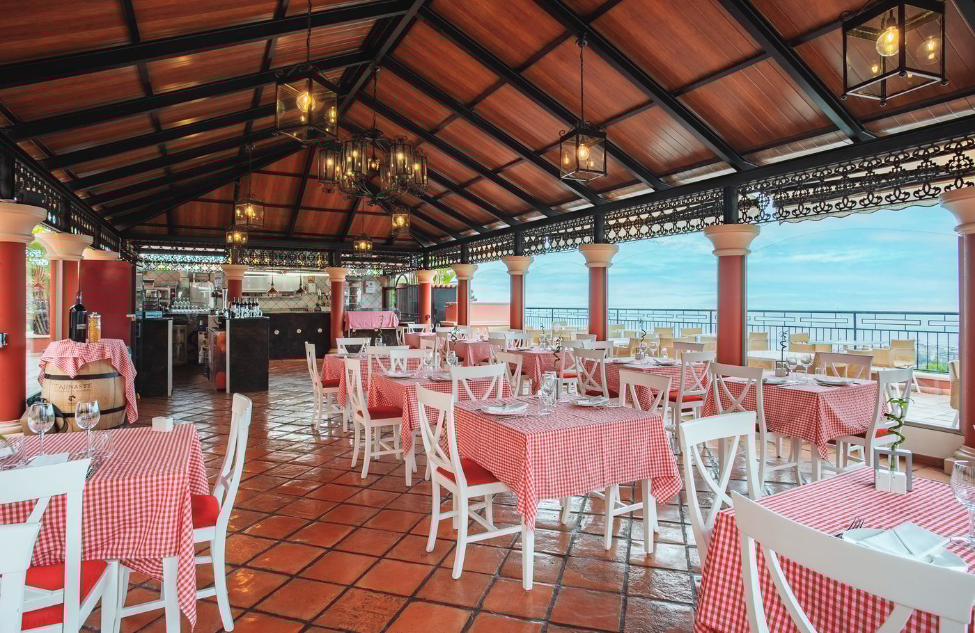 06.11.25 Las Aguilas