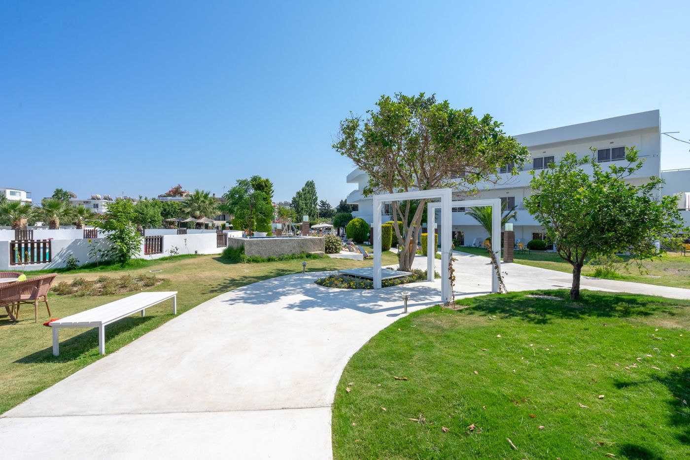 Stamos-Hotel-Terrace-22