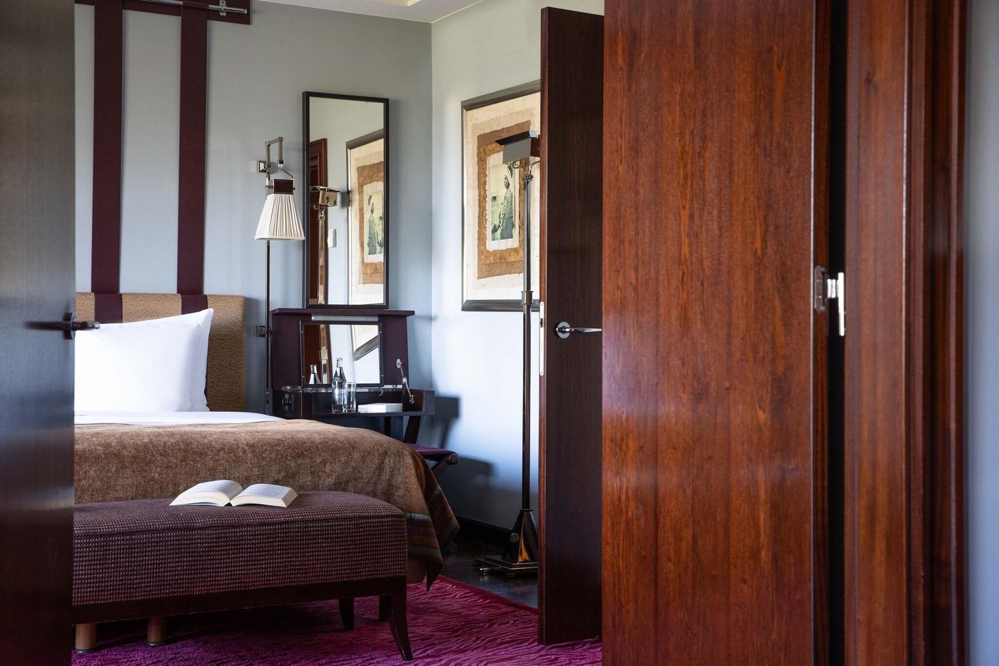 La-Reserve-Geneve---Hotel-Spa-and-Villa-Room-51