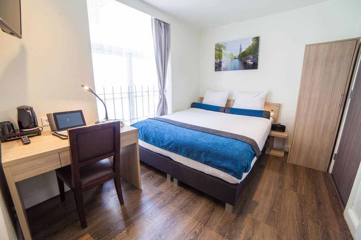 Hotel-Library-Amsterdam-Room-7