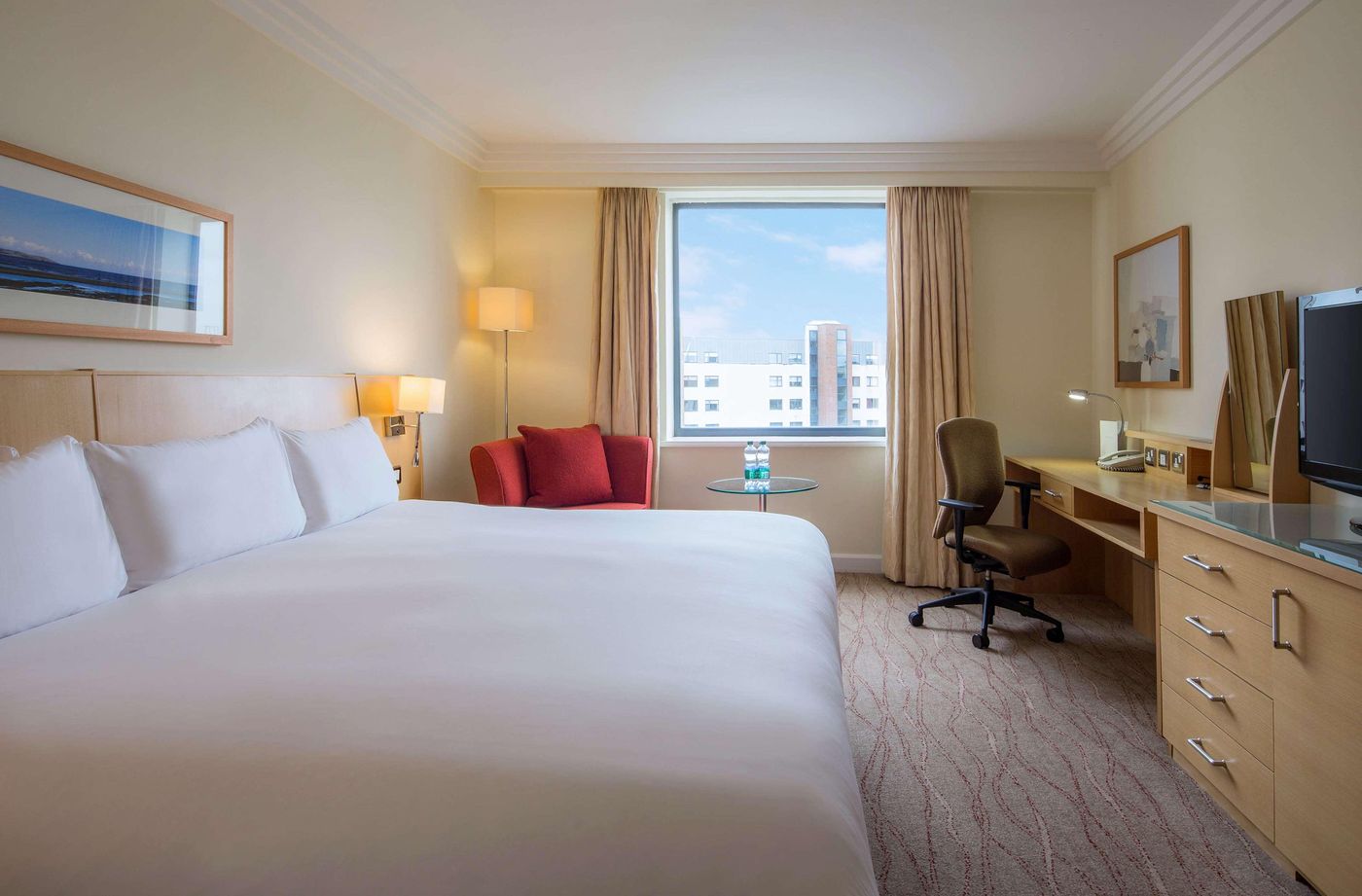 Hilton-Dublin-Airport-Room-18