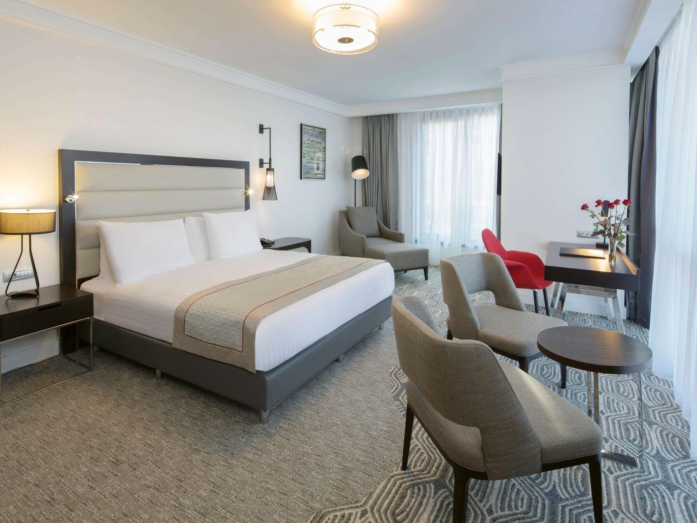 Movenpick-Hotel-Istanbul-Golden-Horn-Room-26