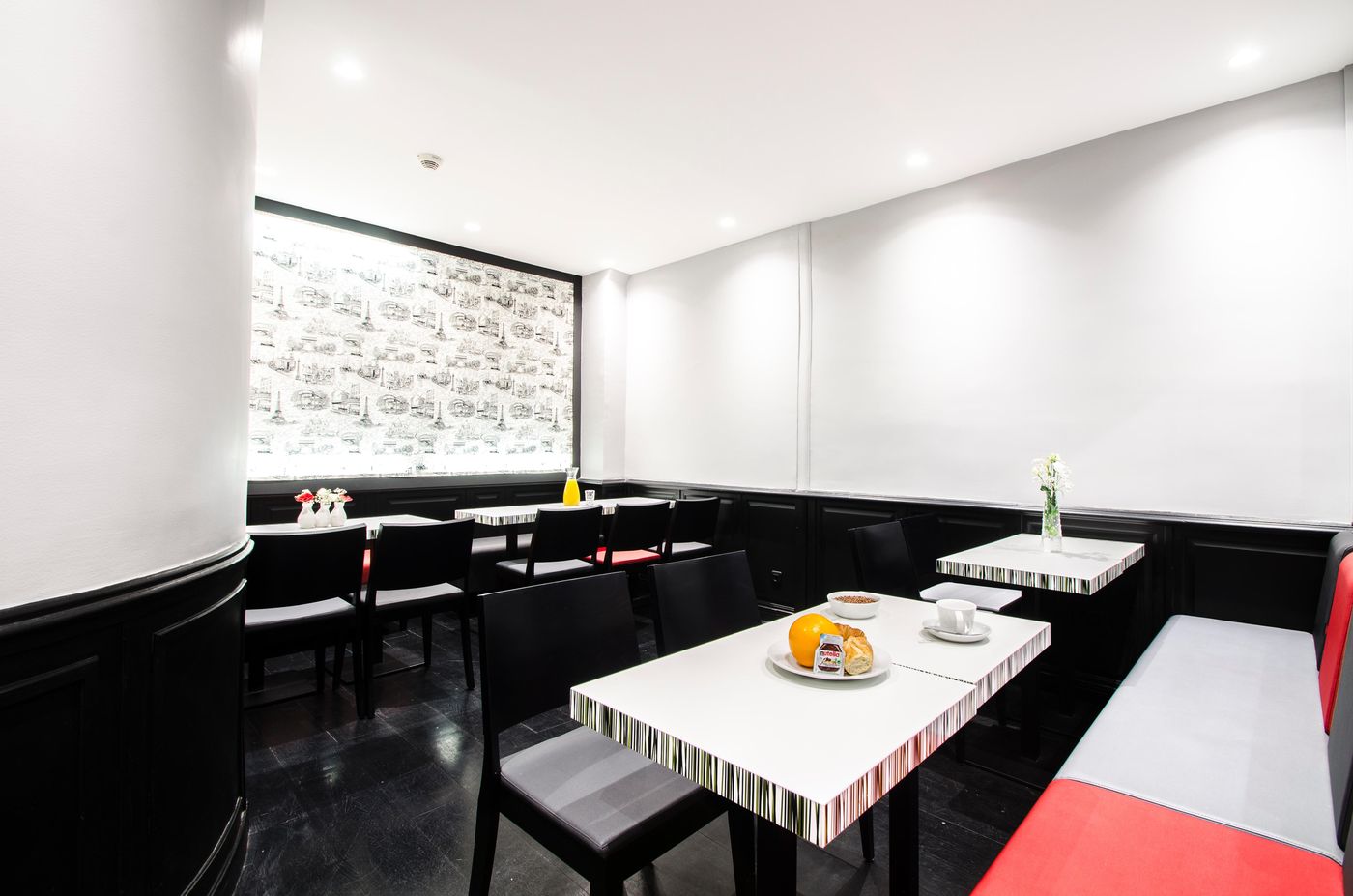 Migny-Opera-Montmartre-Bar-16