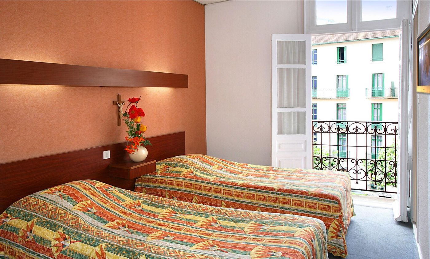 Hotel Metropole-France-LOURDES-Room-7