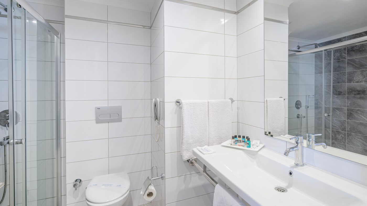 Avena-Resort---Spa-Hotel-Room-12