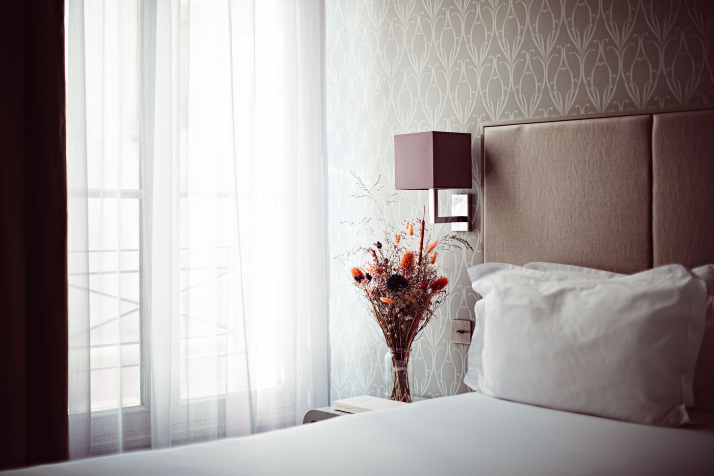 Monsieur-Cadet-Hotel---Spa-Room-12