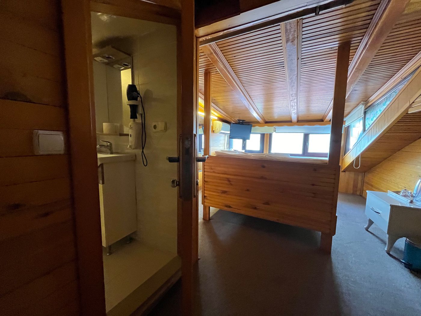 Le-Safran-Suite-Room-60