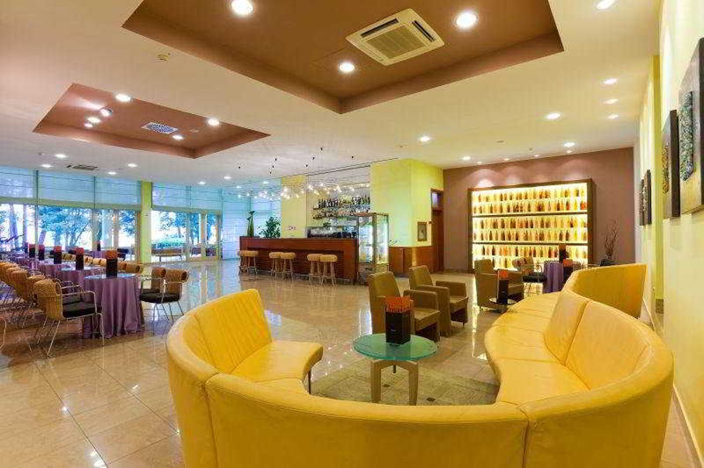 Hotel-Sol-Aurora-Bar-52