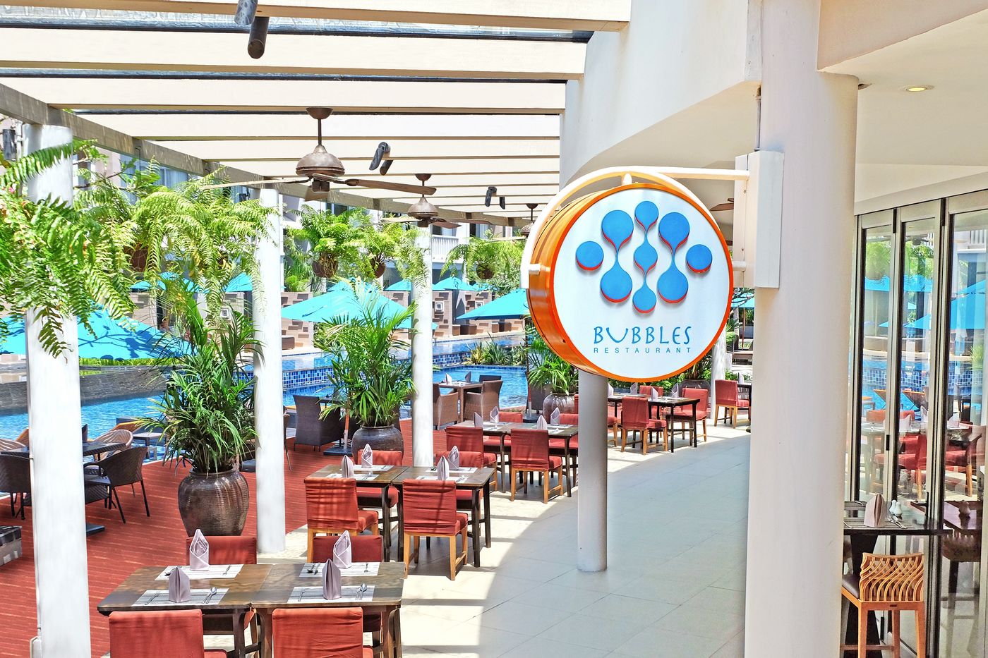 Grand-Mercure-Phuket-Patong-Restaurant-18