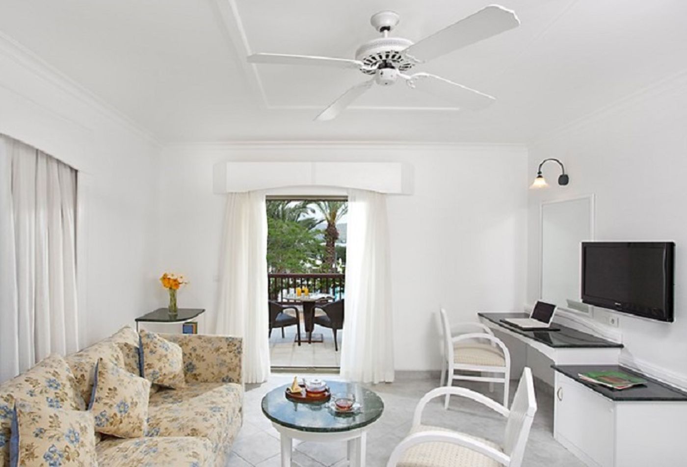 Divan-Bodrum-Lobby-19