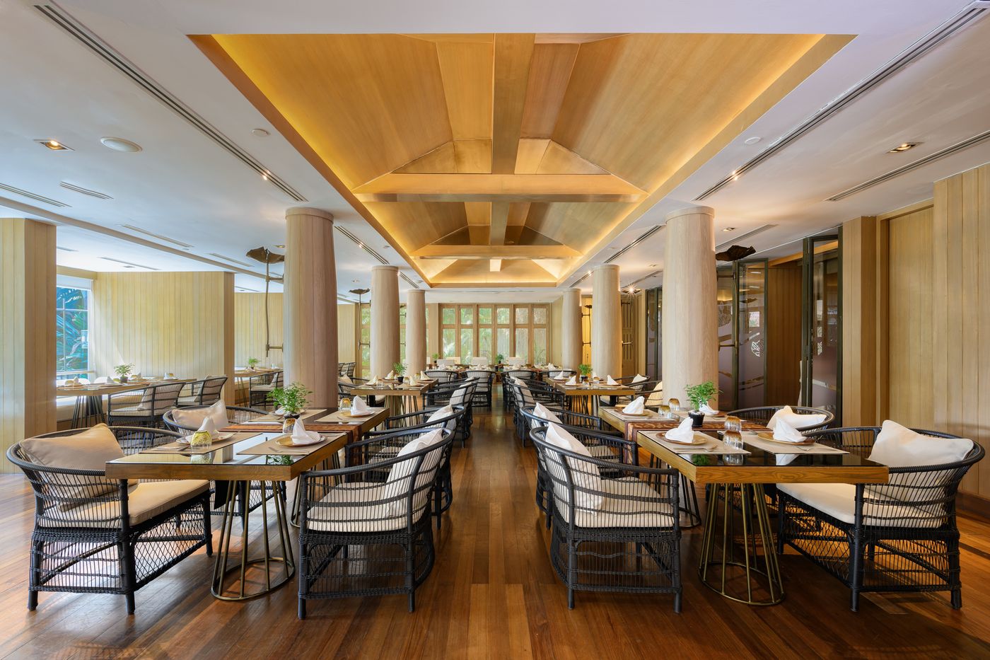 Centara-Grand-at-Central-Plaza-Ladprao-Bangkok-Restaurant-49