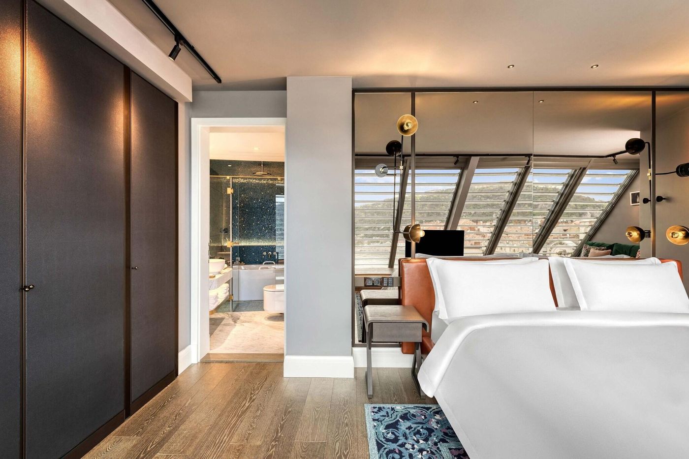 Matild-Palace--a-Luxury-Collection-Hotel-Room-51