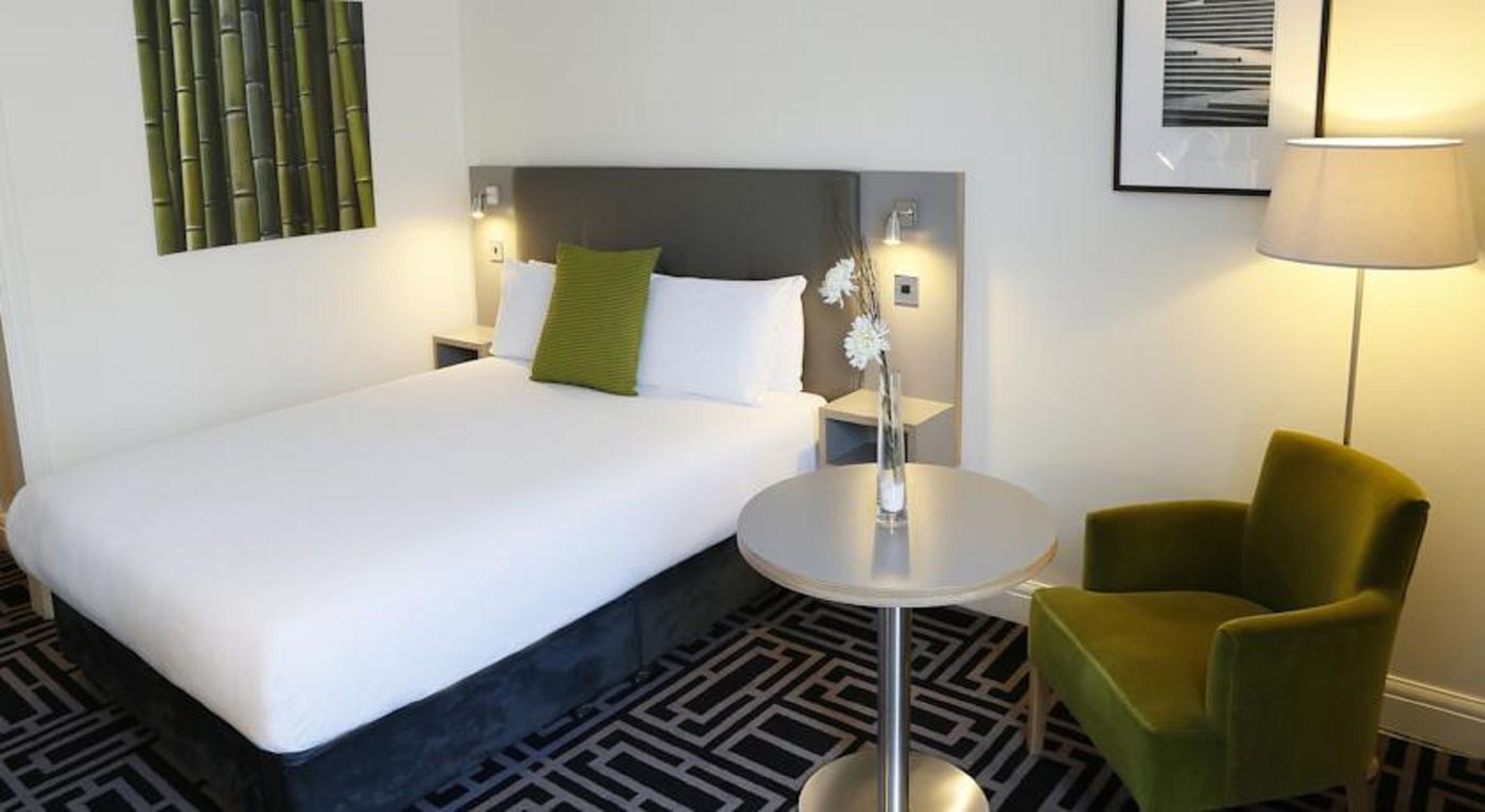Maldron-Hotel-Dublin-Airport-Room-15