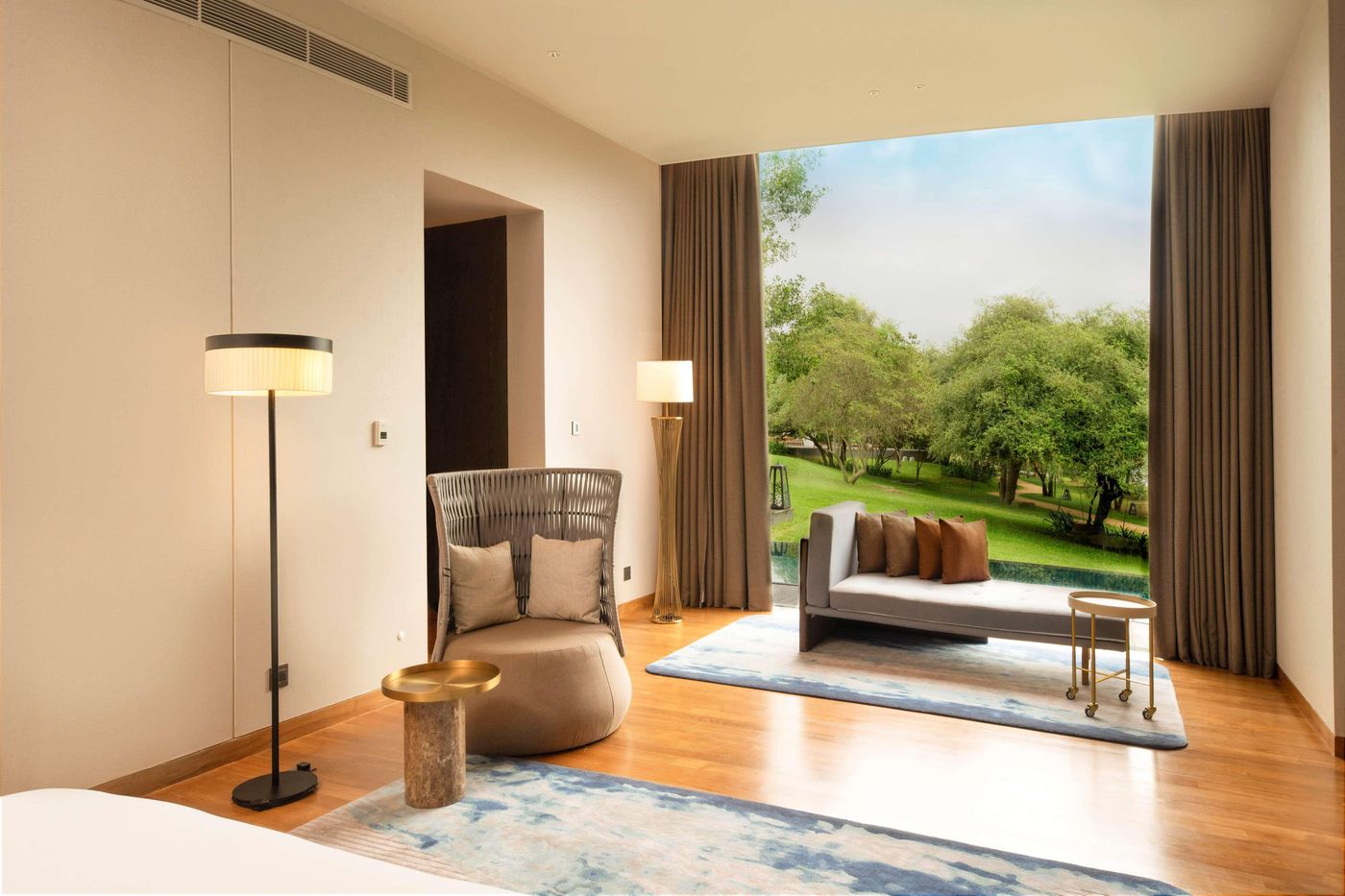 DoubleTree-by-Hilton-Weerawila-Rajawarna-Resort-Room-35