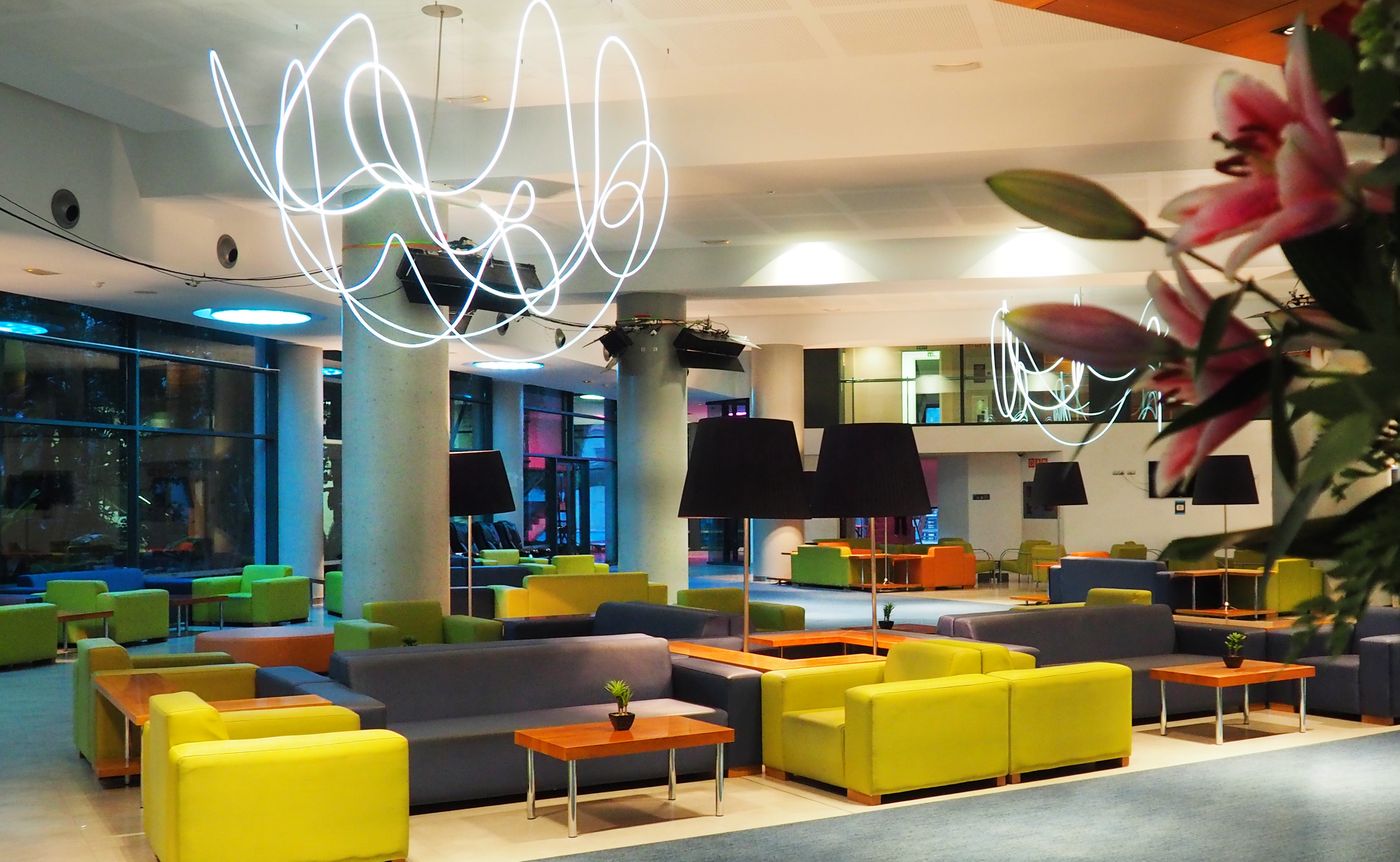 Deloix-Aqua-Center-Hotel-Lobby-52