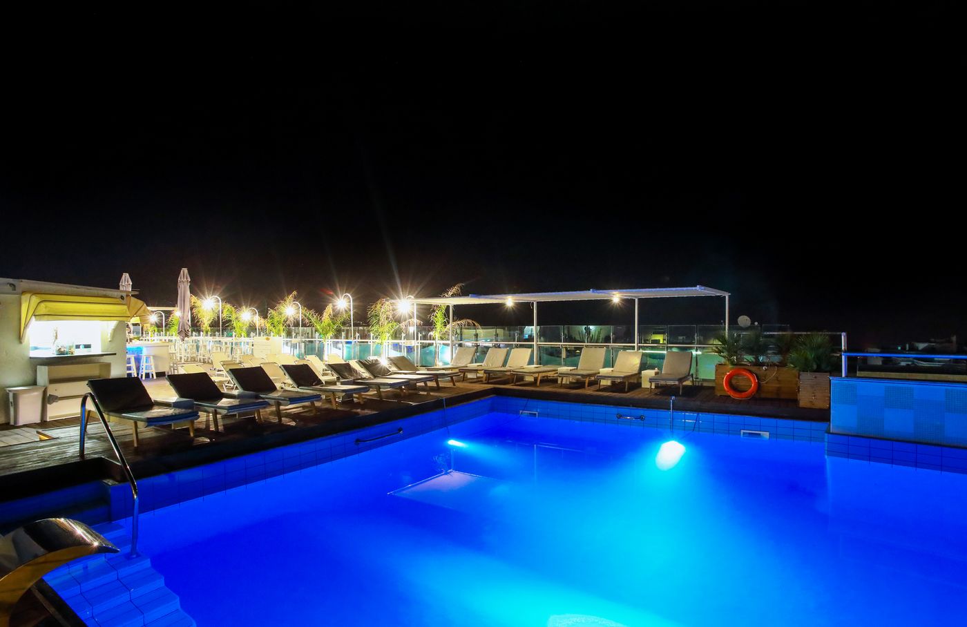 Capsis-Astoria-Heraklion-Pool-13
