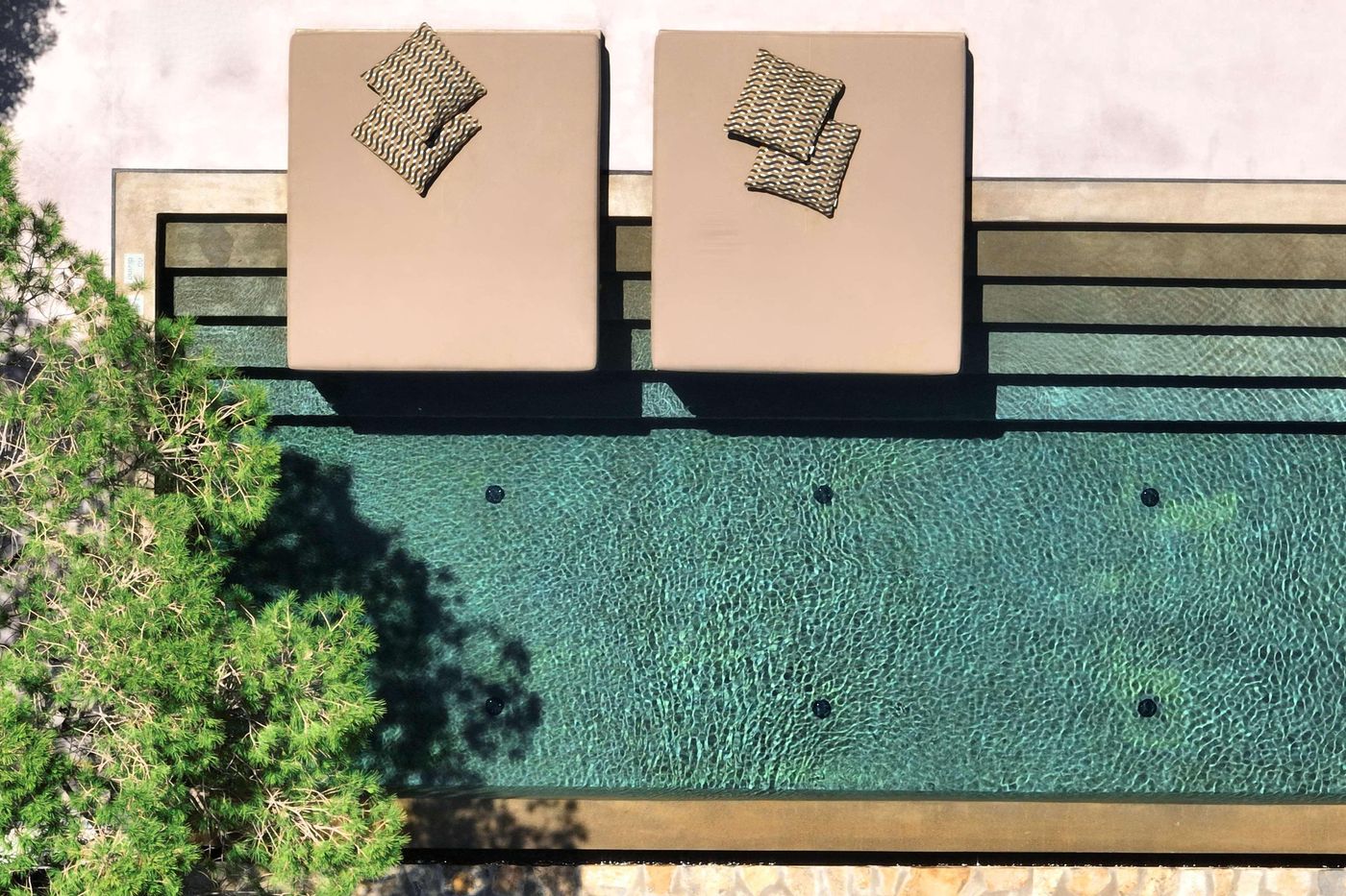 Minos-Beach-Art-Hotel-Pool-16