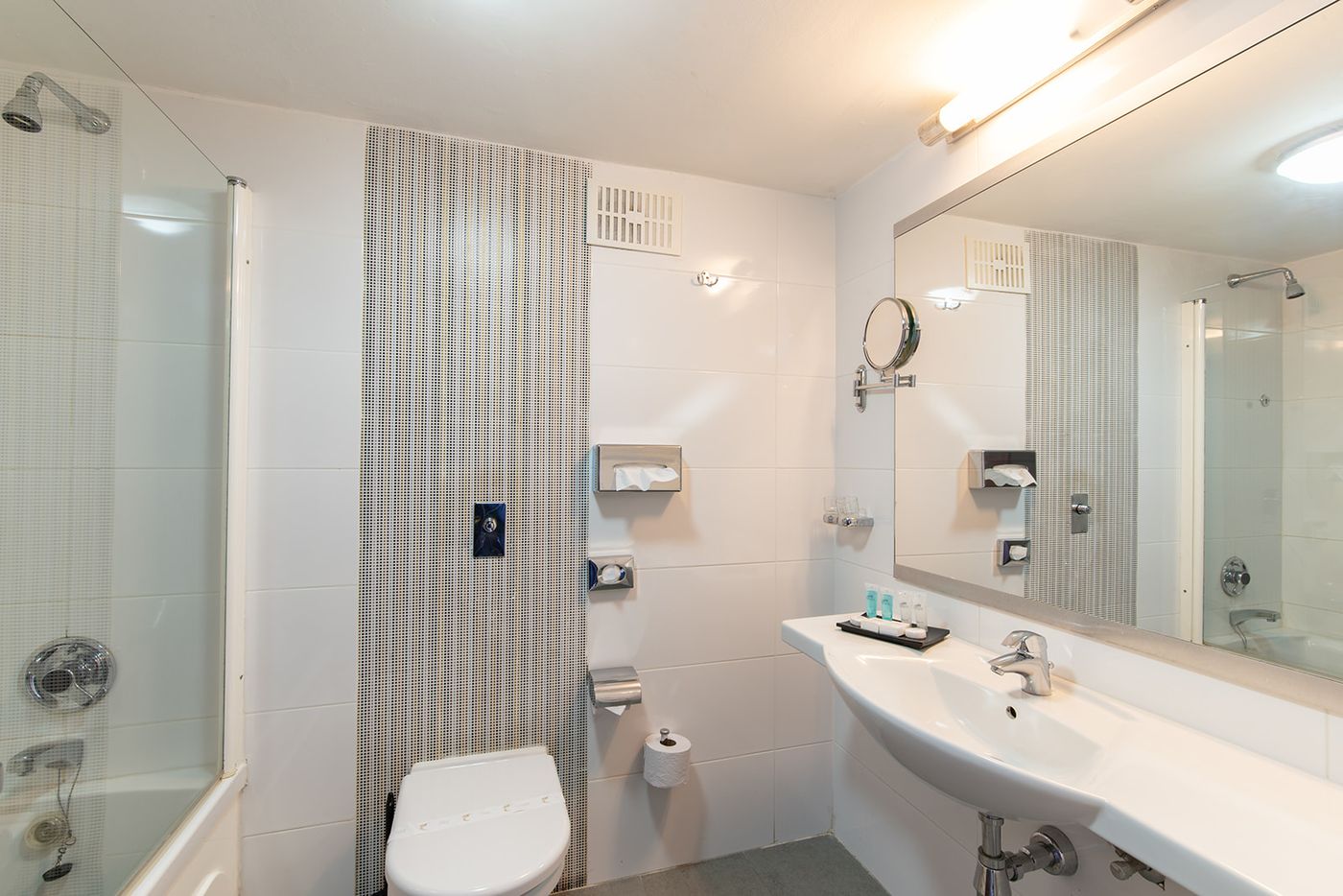 Preluna-Hotel---Spa-Room-35