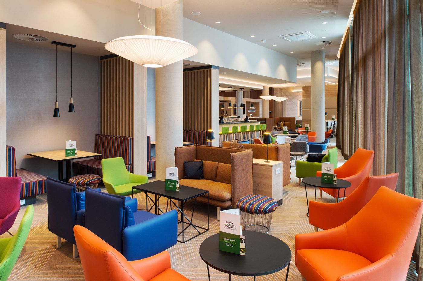 Holiday Inn Frankfurt Airport - Germany - Frankfurt - Bar - 6