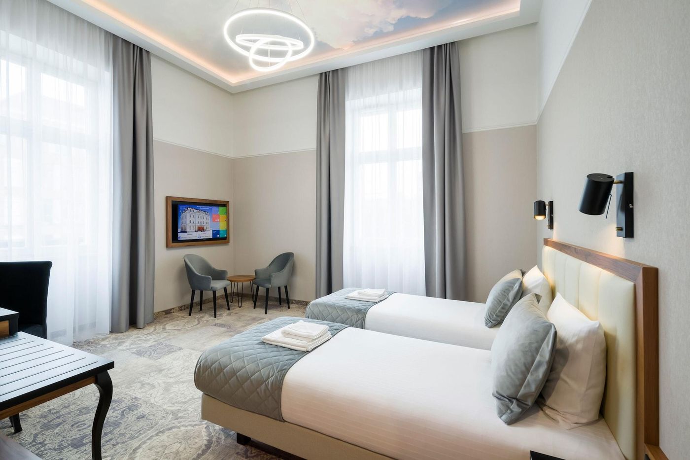 Sky-Hotel-Krakow-Room-23