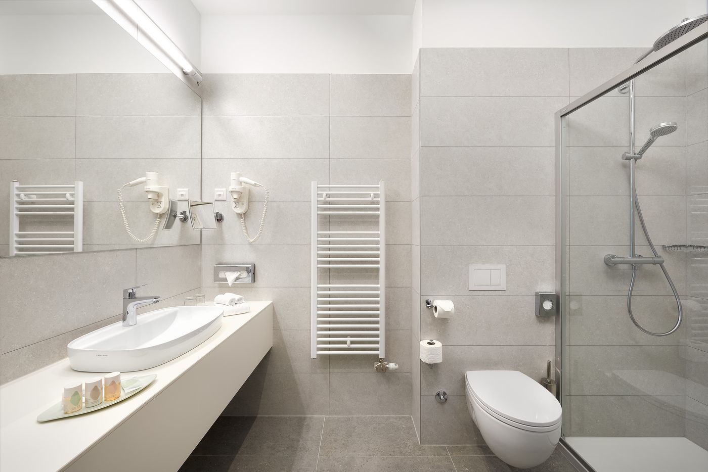 Salona-Palace-Room-35