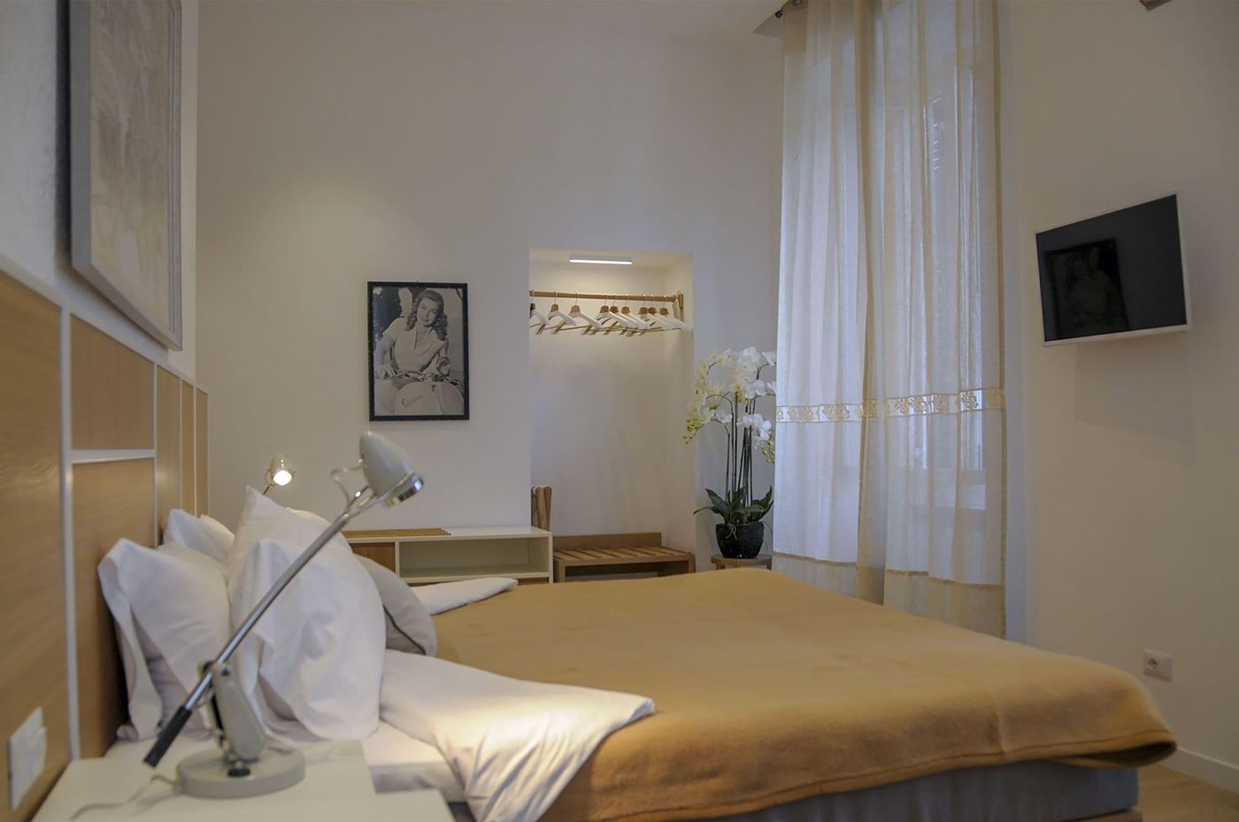 Roma-Vespahouse-Room-22