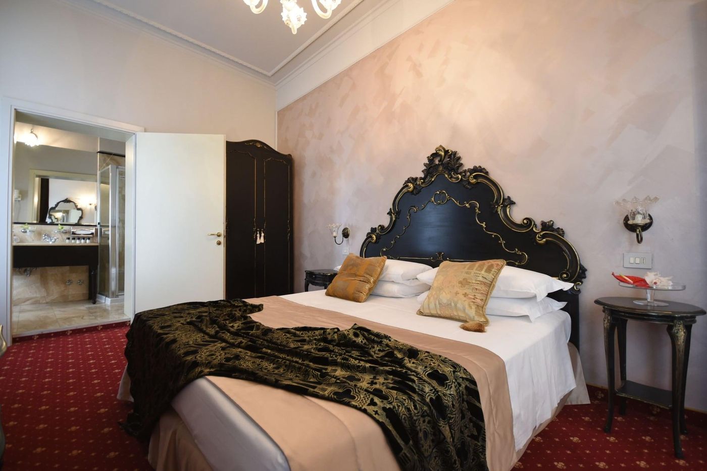 Violino-D-Oro-Room-12