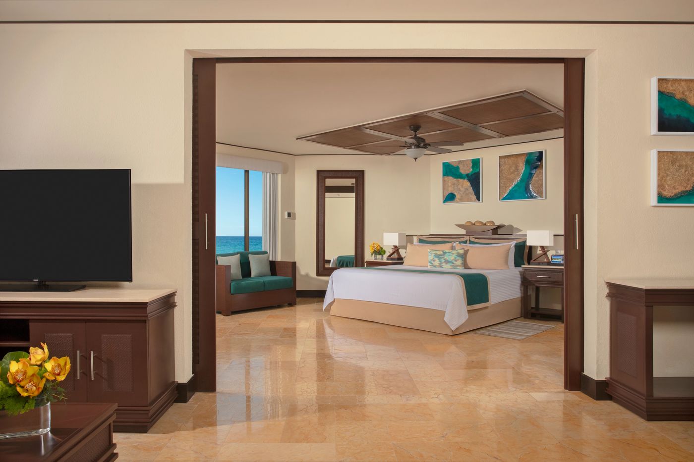 Dreams-Riviera-Cancun-Resort---Spa-Room-29